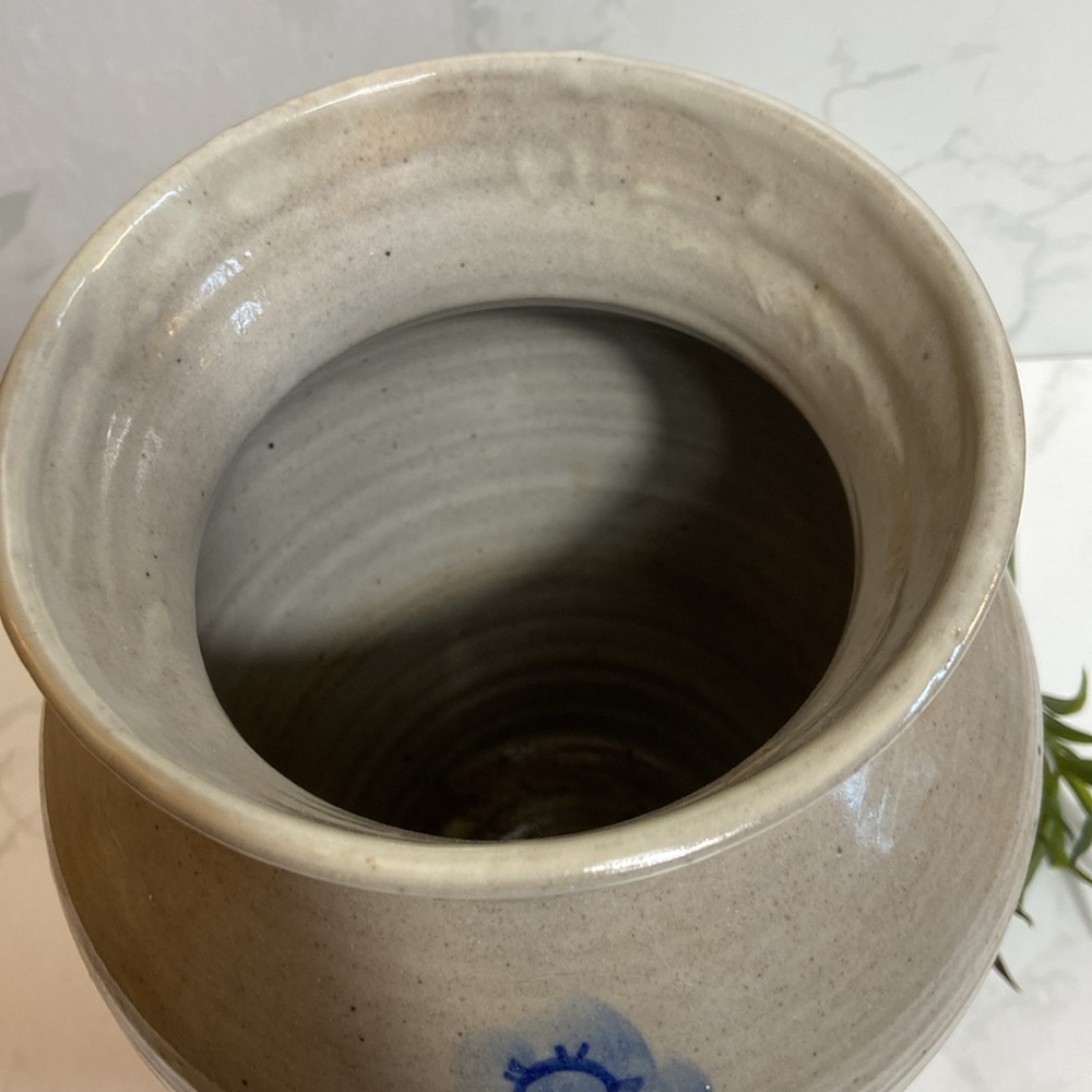 Vintage Studio Pottery Vase Blue Floral Stoneware Rustic Farmhouse 10” Stoneware - Picture 4 of 7